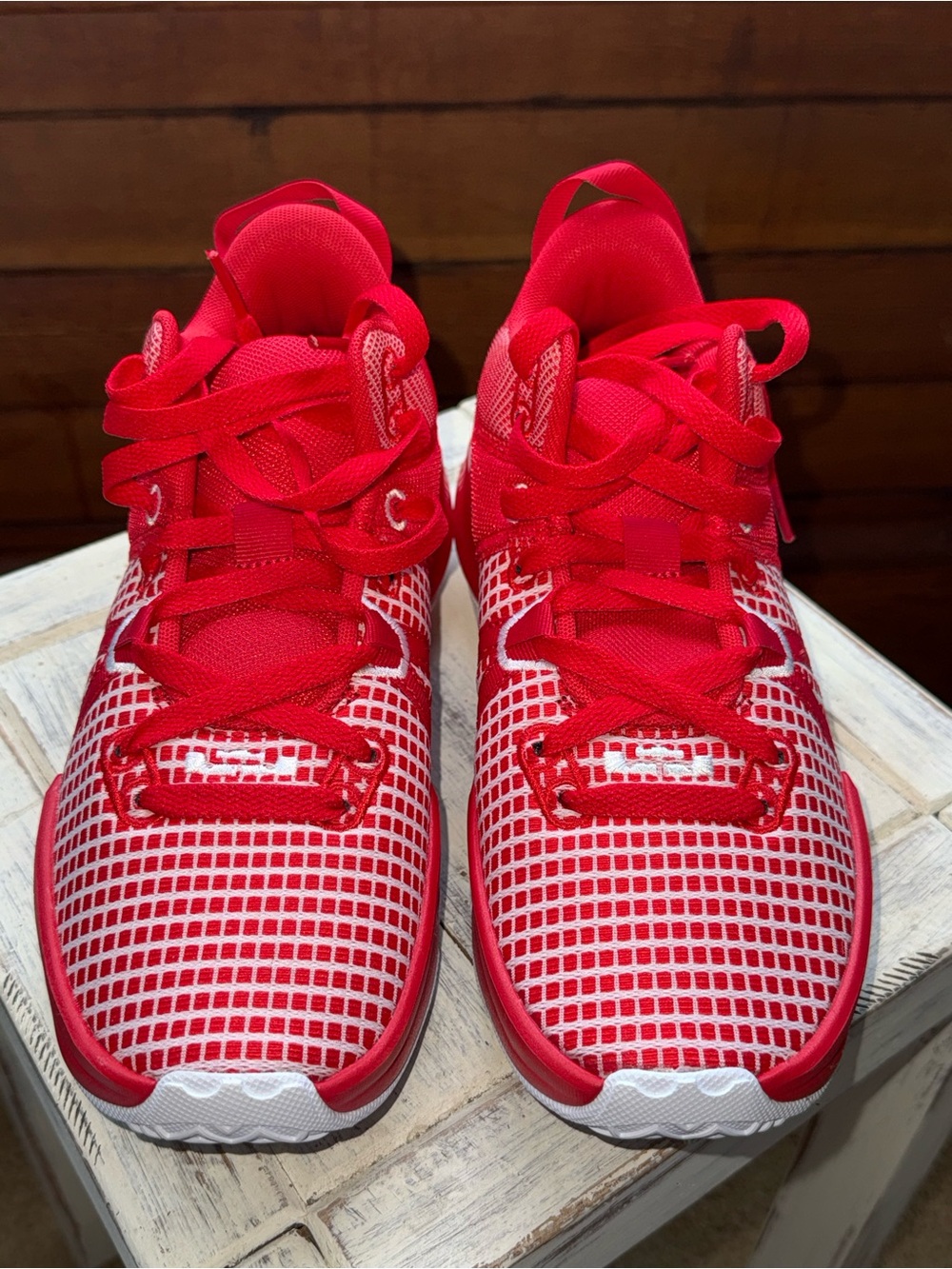 Brand New LeBron Witness VII TB basketball shoes